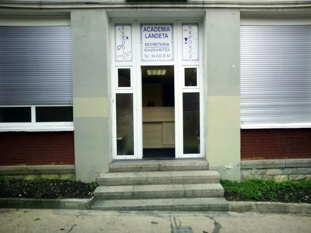 Academia Landeta
