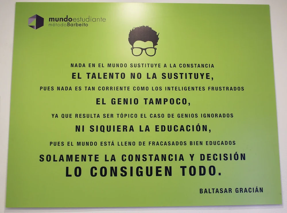 Academia mundoestudiante Alicante