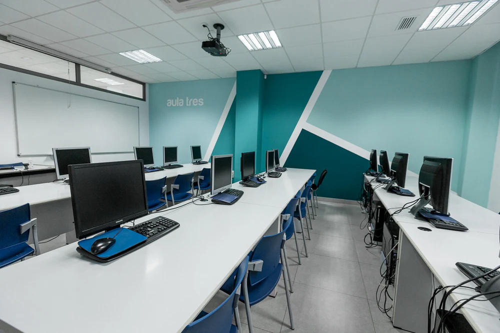 Foto de Crea tu Mundo - Academia Tecnológica