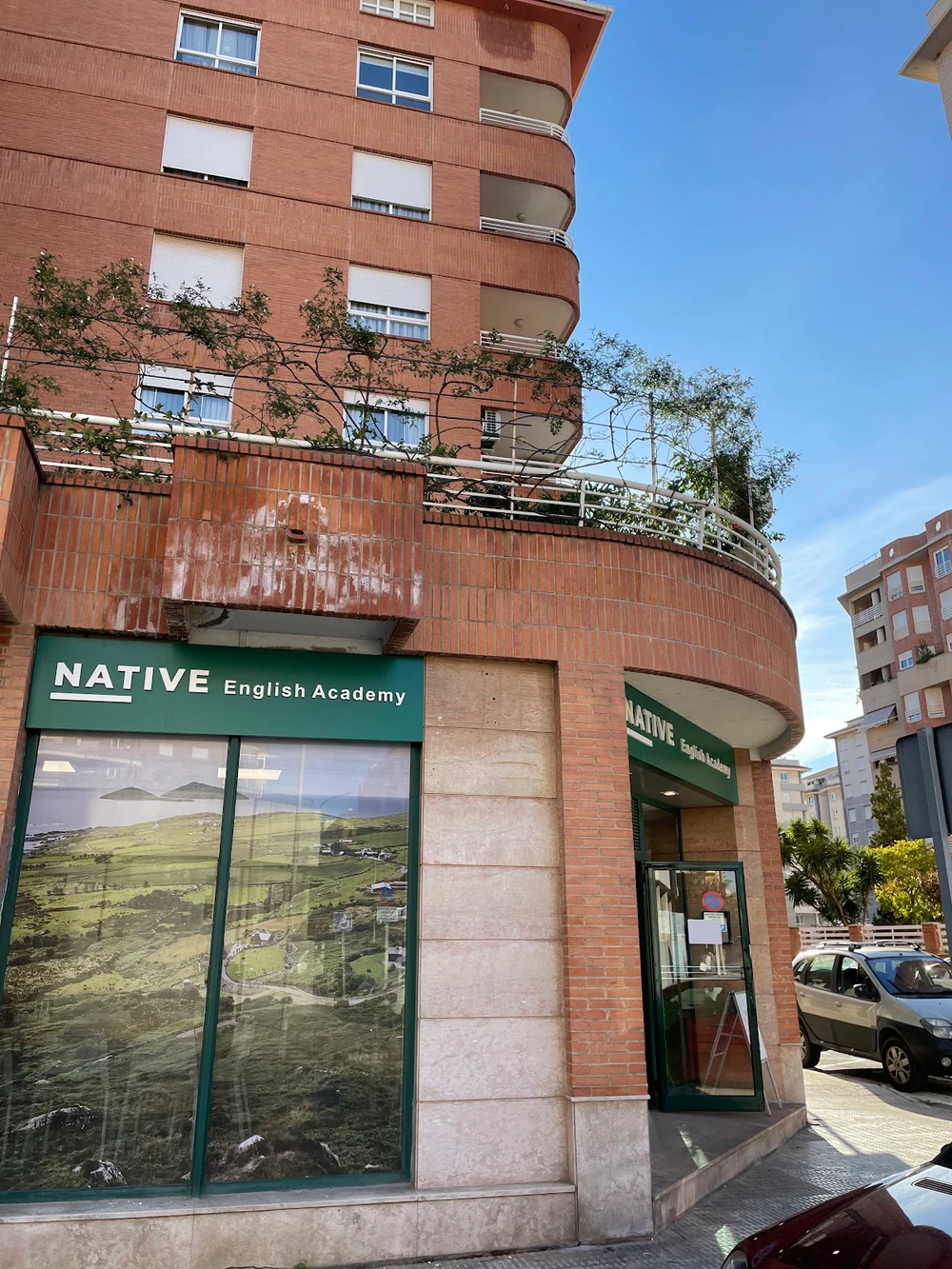 Foto de English Tribe Language School