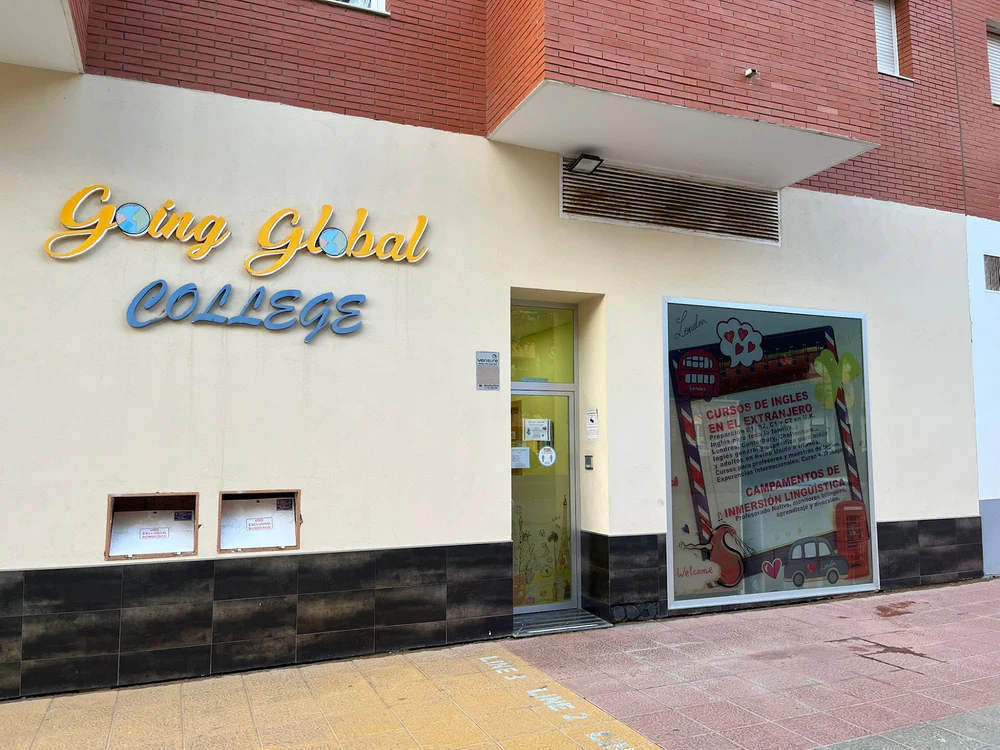 Going Global COLLEGE