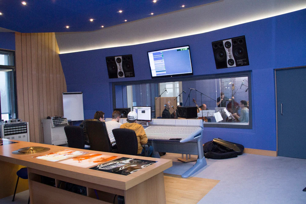 Foto de Escuela Superior de Imagen, Sonido y Tecnología CES