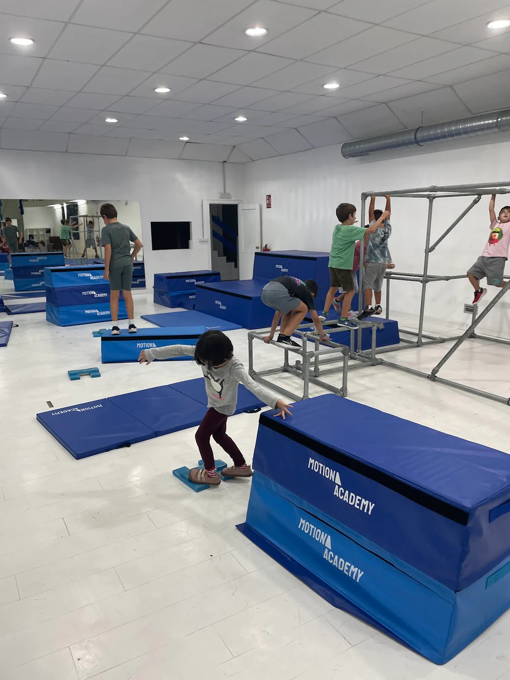 Motion Academy – Parkour y Telas Aéreas en A Coruña