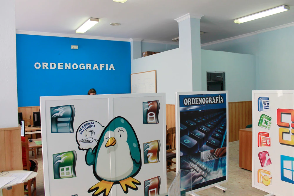 Foto de ACADEMIA INFOMECA
