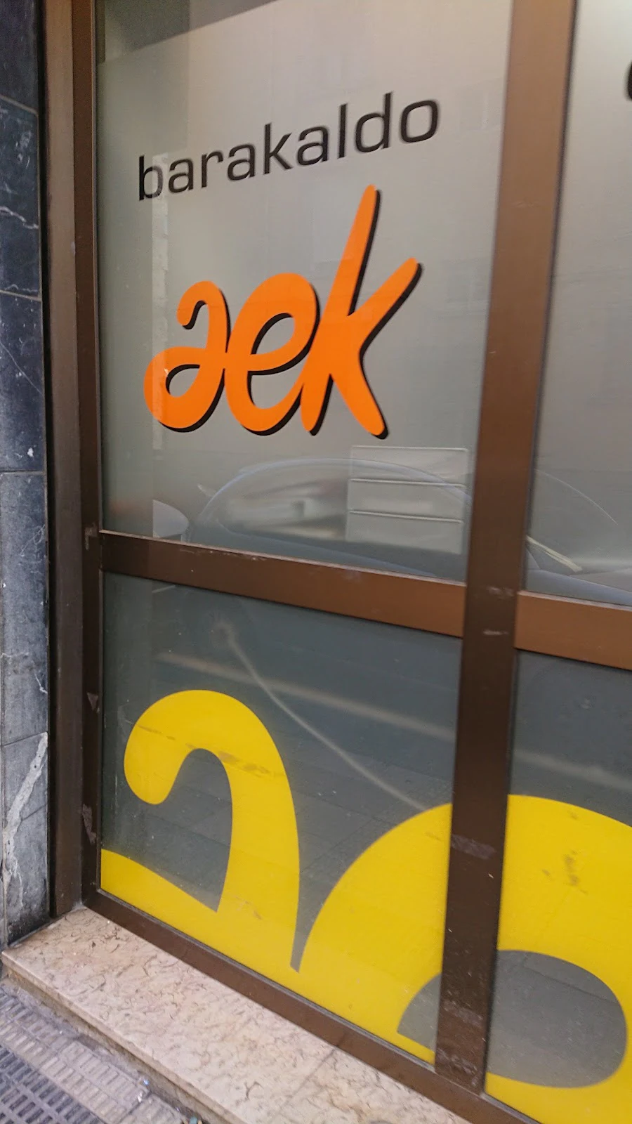 Barakaldoko AEK Euskaltegia (euskara eskolak - clases de euskara)