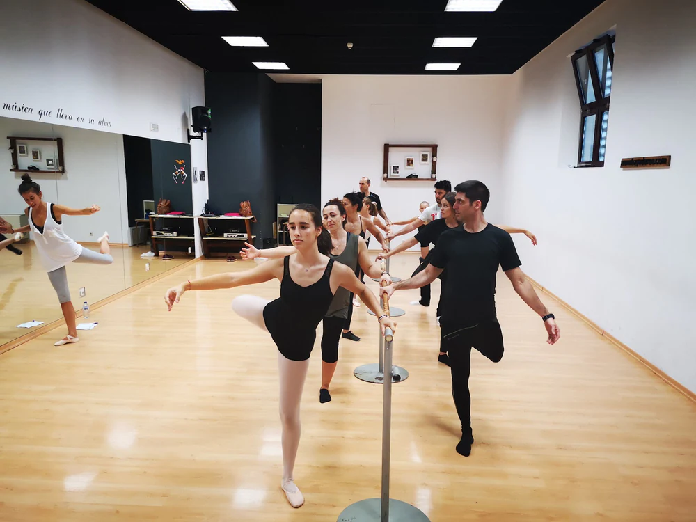 Bayaderos Escuela de danza