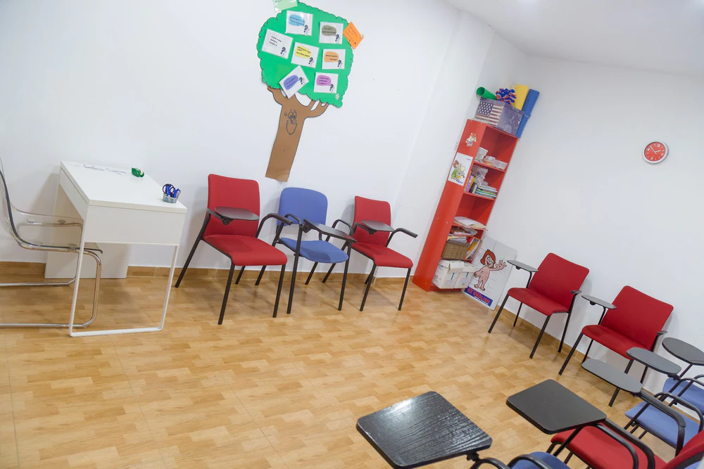 EZ English - Academia Poblenou