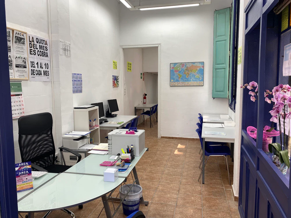 CENTRO DE ESTUDIOS ARCA