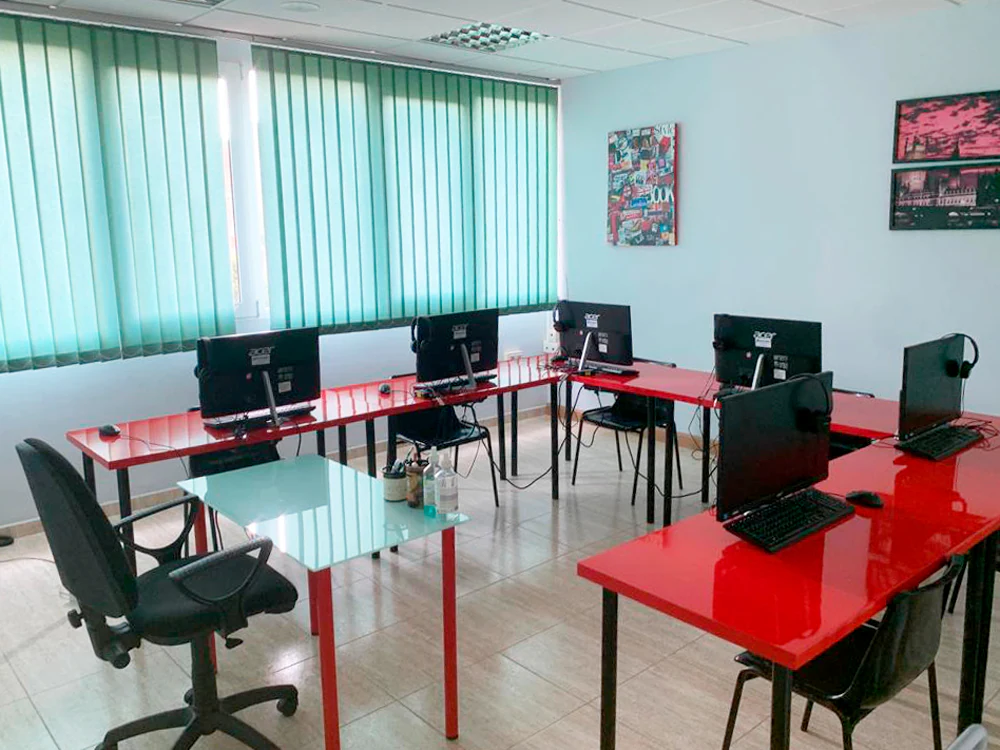 Foto de Suman2 Academia de enseñanza