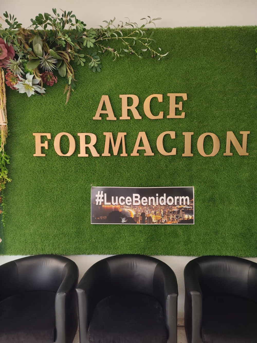 Arce Formacion Centro de Formación Profesional en Peluquería y Estética
