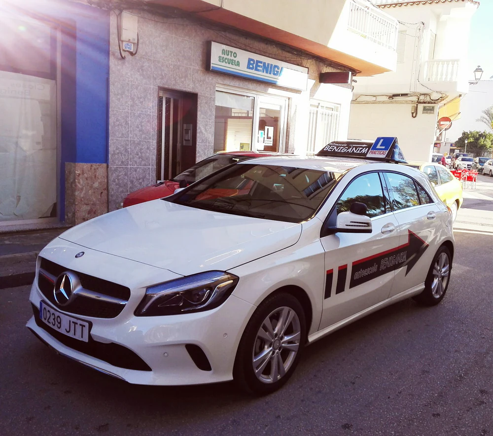 autoescola beniganim