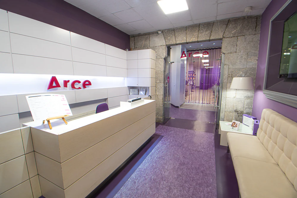 Centro de Formación Profesional Arce - Peluquería y Estética