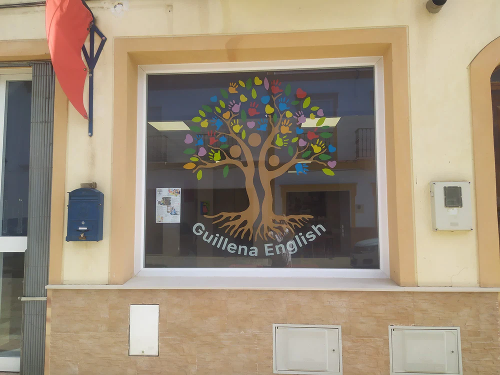 Academia New School