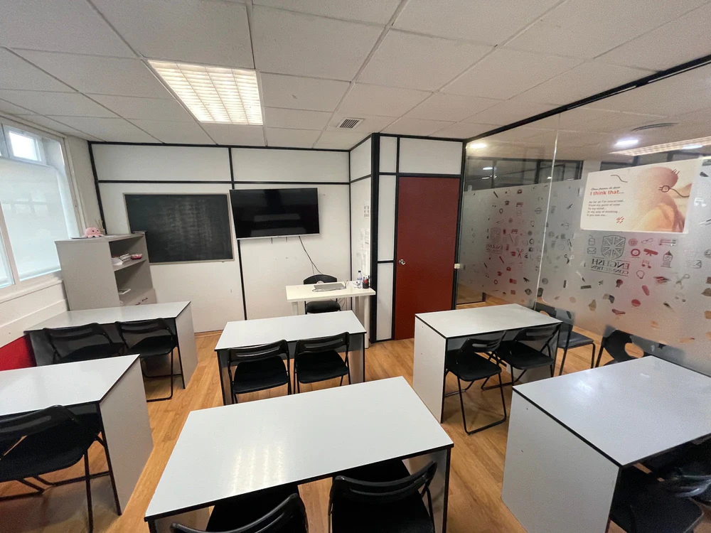Foto de English Connection Academia de Inglés - Madrid Espinillo