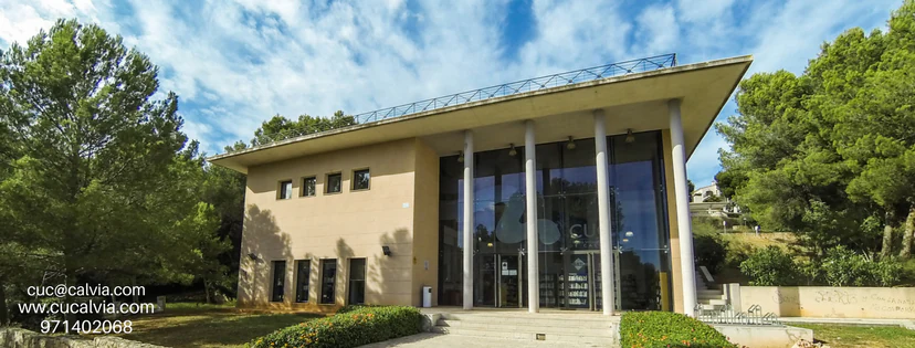 Foto de Centro de Estudios Calviá