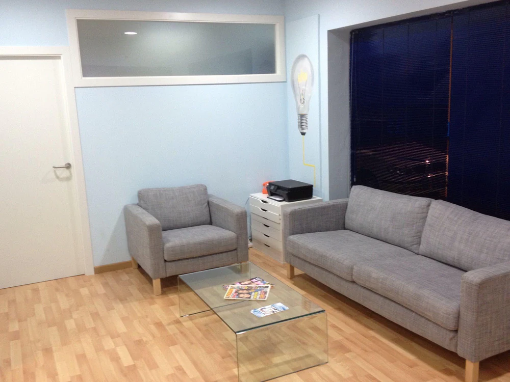 hi! language studio