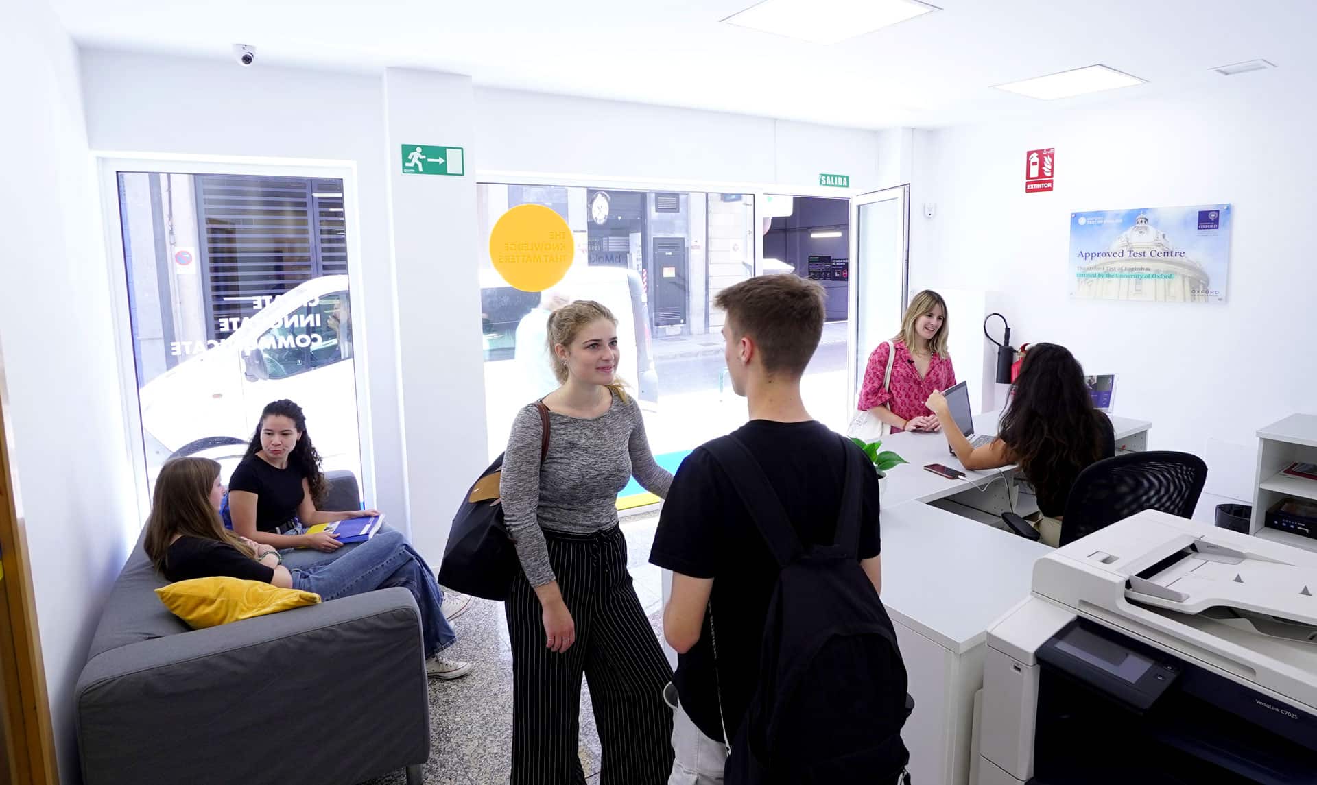 Language Campus 🌍- Academia de idiomas en 7 Palmas