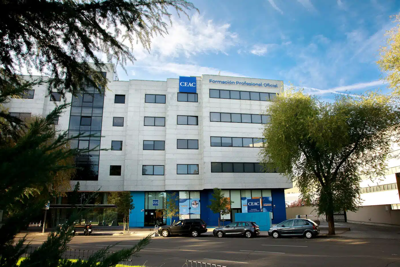 CEAC FP Madrid 🎓 Centro de Formación Profesional Oficial