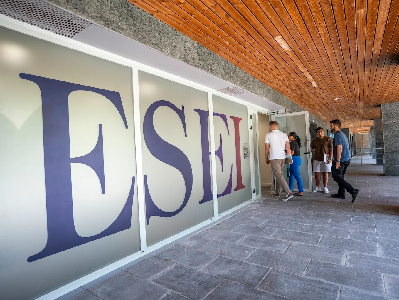 ESEI International Business School