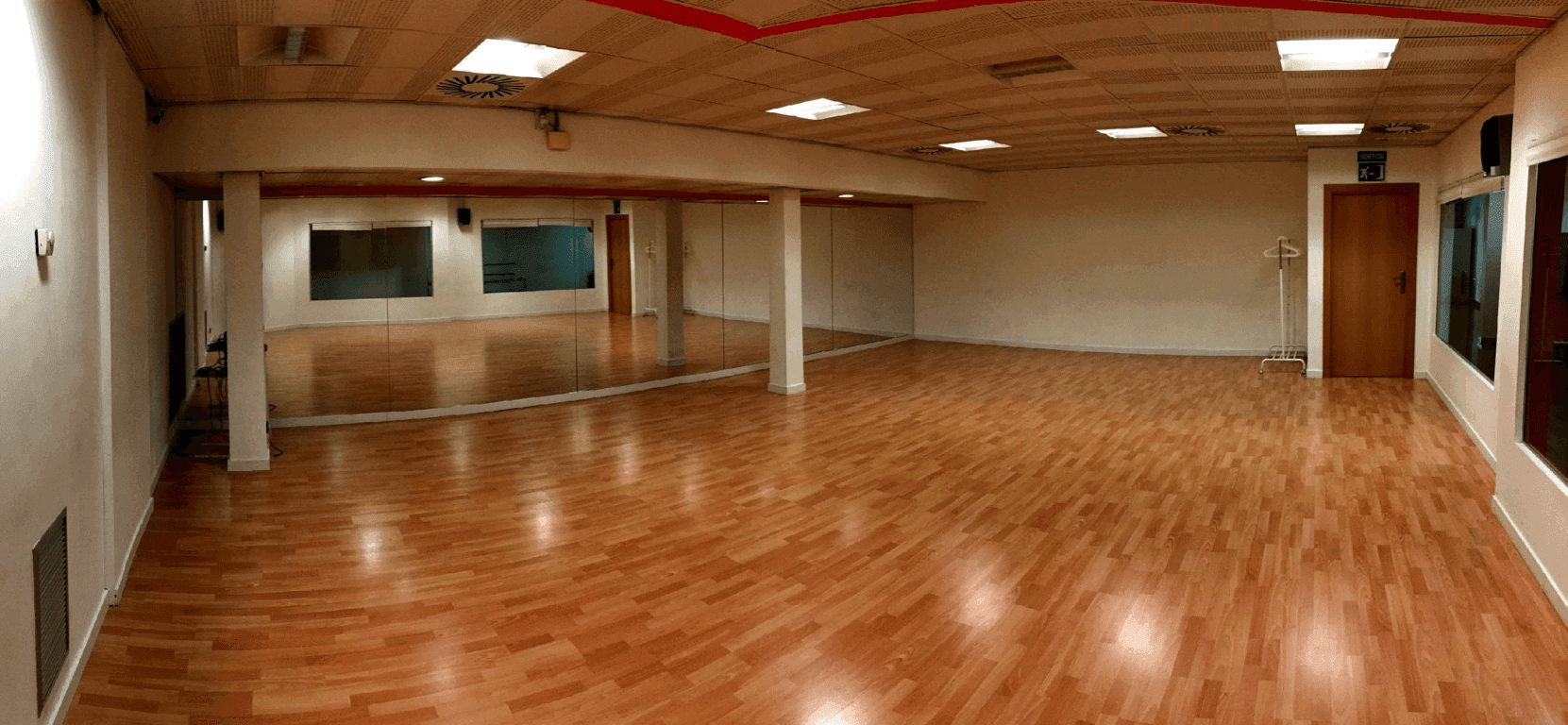 Serendipia – Escuela de Baile en Nou Barris